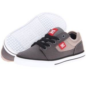 BNIB DC Bristol Canvas Shoes